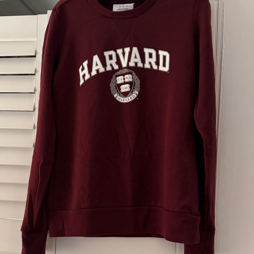Crimson Harvard women’s Sweatshirt